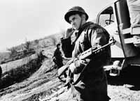 na17fo01.jpg (12754 bytes)