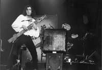 Guillermo Cides dice que en los conciertos intenta demostrar que no está en ningún casillero del mercado.