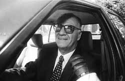 na04fo01.jpg (11279 bytes)