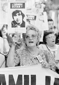 na16fo01.jpg (14448 bytes)