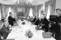 na06fo01.jpg (9855 bytes)