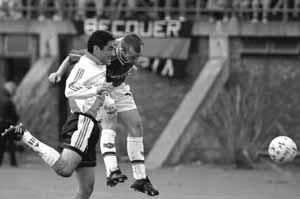 bu04fo01.jpg (11556 bytes)