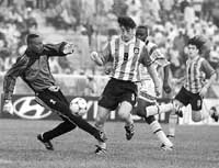 na26fo01.jpg (14116 bytes)