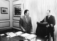 na02fo02.jpg (9997 bytes)