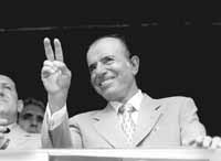 na05fo01.jpg (7512 bytes)