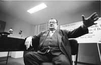 na11fo01.jpg (8012 bytes)