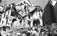 na05fo01.jpg (13709 bytes)