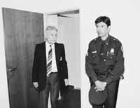 na12fo01.jpg (7729 bytes)