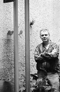 na16fo01.jpg (18191 bytes)