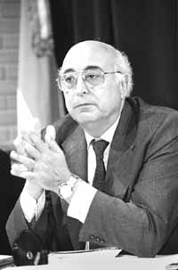 na02fo01.jpg (11278 bytes)