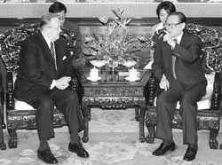 na20fo03.jpg (15688 bytes)