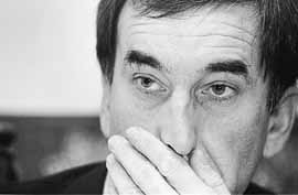 na09fo01.jpg (8330 bytes)