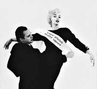 na28fo02.jpg (7270 bytes)