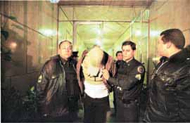 na19fo01.jpg (21191 bytes)