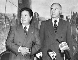 na08fo01.jpg (13975 bytes)