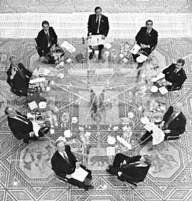 na23fo01.jpg (26284 bytes)