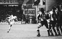 bu03fo01.jpg (9888 bytes)