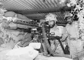 na21fo01.jpg (16022 bytes)