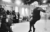 na25fo10.jpg (13464 bytes)