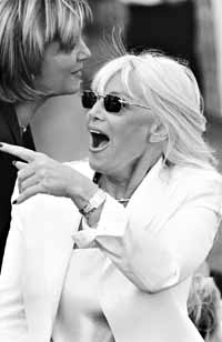 na20fo01.jpg (11347 bytes)