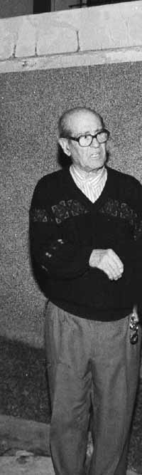 na02fo01.jpg (17280 bytes)