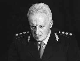 na12fo01.jpg (6970 bytes)