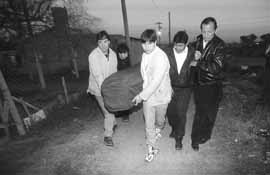 na15fo01.jpg (9437 bytes)