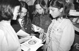 na29fo01.jpg (12739 bytes)