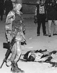 na16fo01.jpg (15032 bytes)