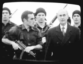 na08fo01.jpg (10206 bytes)