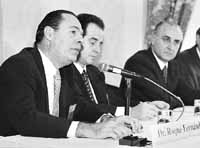 na09fo01.jpg (10566 bytes)