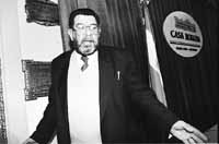 na06fo01.jpg (8361 bytes)