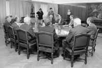 na11fo01.jpg (9923 bytes)