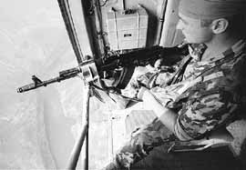 na24fo01.jpg (14916 bytes)