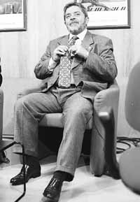 na08fo01.jpg (13166 bytes)