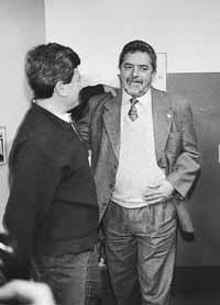 na09fo01.jpg (10238 bytes)