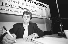 na16fo01.jpg (12006 bytes)