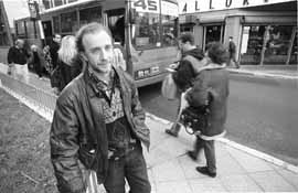 na17fo01.jpg (14420 bytes)