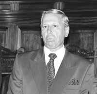 na13fo01.jpg (8912 bytes)