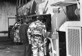 na18fo01.jpg (16393 bytes)