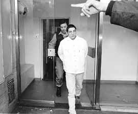 na12fo01.jpg (11898 bytes)