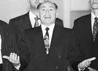 na04fo01.jpg (8640 bytes)