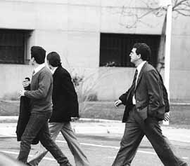 na02fo01.jpg (14432 bytes)