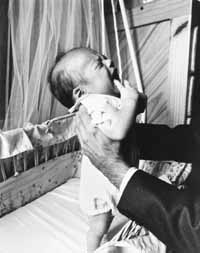 na14fo01.jpg (13128 bytes)