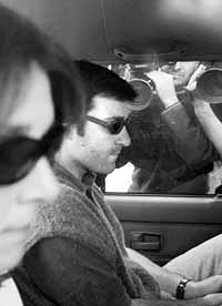 na04fo02.jpg (11091 bytes)