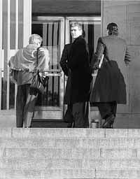 na18fo01.jpg (12052 bytes)