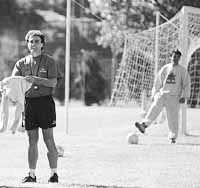 na27fo01.jpg (11900 bytes)