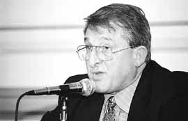 na08fo01.jpg (8644 bytes)