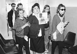 na15fo02.jpg (13228 bytes)