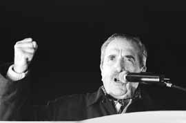 na08fo01.jpg (6391 bytes)